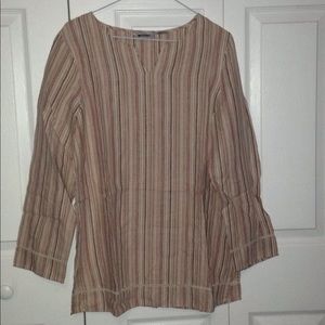 Long sleeve striped shirt